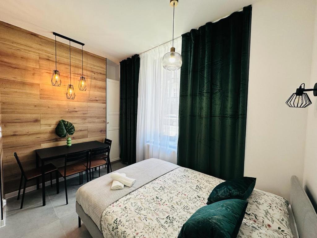 Kosciuszki P R I M E Suites 卡托维兹 外观 照片